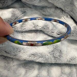 Vintage floral Chinese cloisonné bangle bracelet